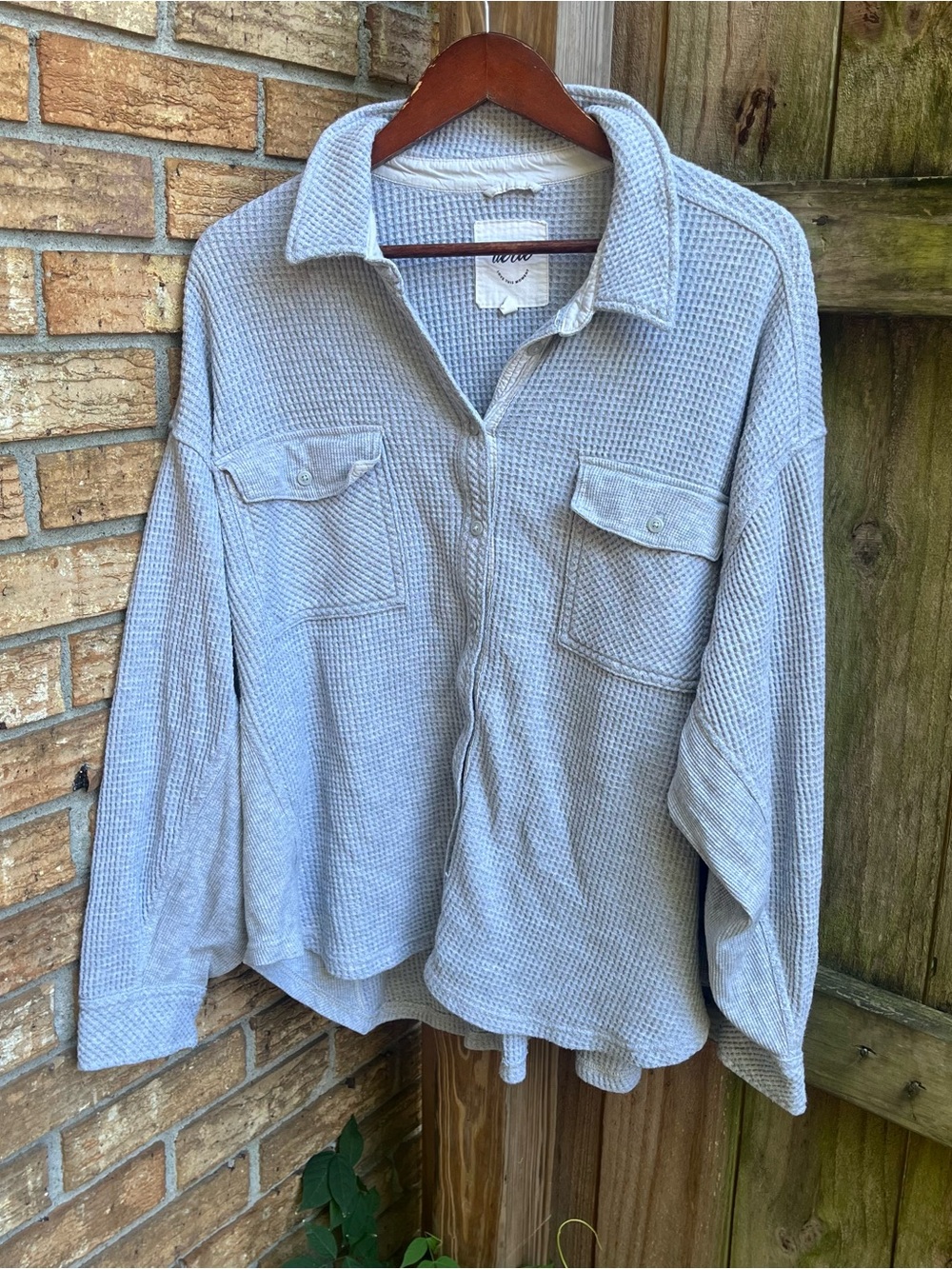 Aerie LumberJane Light Gray Waffle Knit Button-Down Shirt